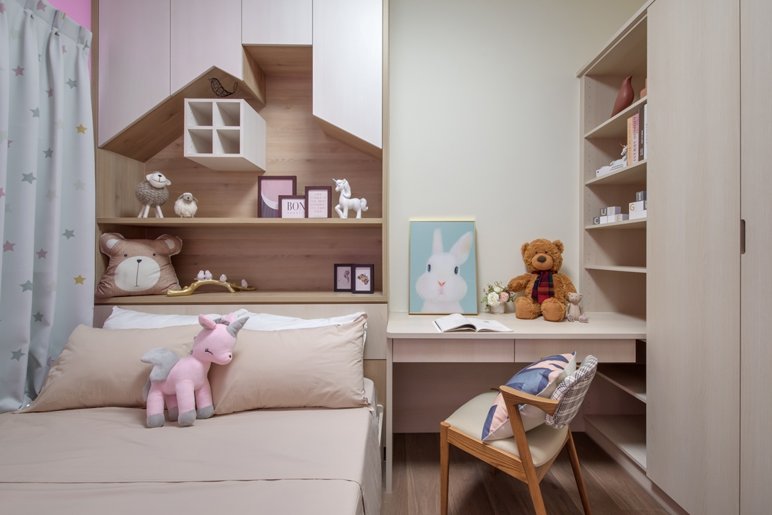 兒童房設計：系統櫃可用於收納玩具